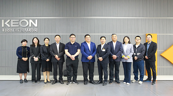 嵊州市政協副主席裘慶軍一行蒞臨科恩參觀指導！